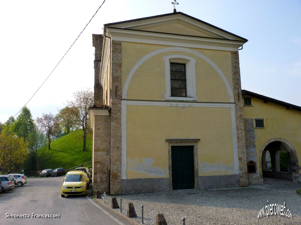 01 Chiesa di Pianca e nostro punto di partenza.jpg - 01 chiesa di Pianca e nostro punto di partenza